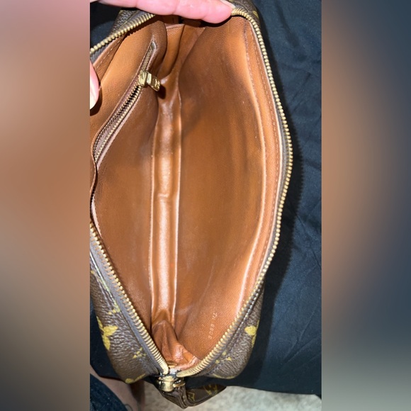 Authentic Louis Vuitton Marly Dragonne Bag - Picture 10 of 12